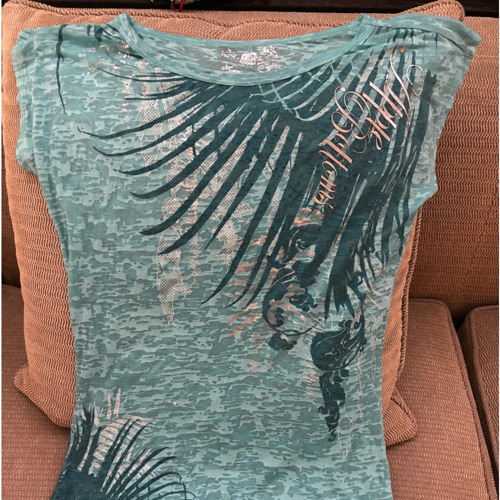 Rare Apple Bottoms by Nelly Aqua T-shirt M